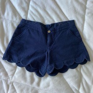 Lily Pulitzer Buttercup Shorts with Scalloped Edge Size 2 - $86 —> $55